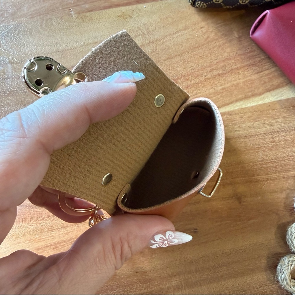 Brown Mini coin purse bag tote keychain - Picture 3 of 5